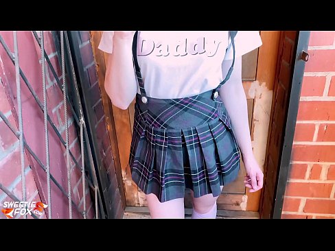 ❤️ Schulmädchen saugt ihren Schwanz tief und fickt statt Unterricht. Homemade porn bei uns de.mrvideospornogratis.ru ️❤