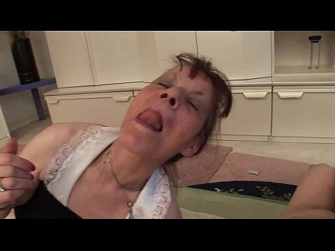 ❤️ Zwei Großmütter und ein Großvater haben einen Dreier Homemade porn bei uns de.mrvideospornogratis.ru ️❤
