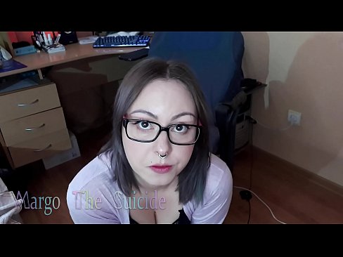 ❤️ Sexy Girl mit Brille saugt Dildo tief vor der Kamera Homemade porn bei uns de.mrvideospornogratis.ru ️❤